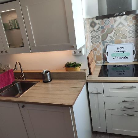 Luminoso Y Acogedor Apartamento Junto A La Macarena De Sevilla Luaran gambar
