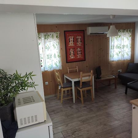 Luminoso Y Acogedor Apartamento Junto A La Macarena De Sevilla Luaran gambar