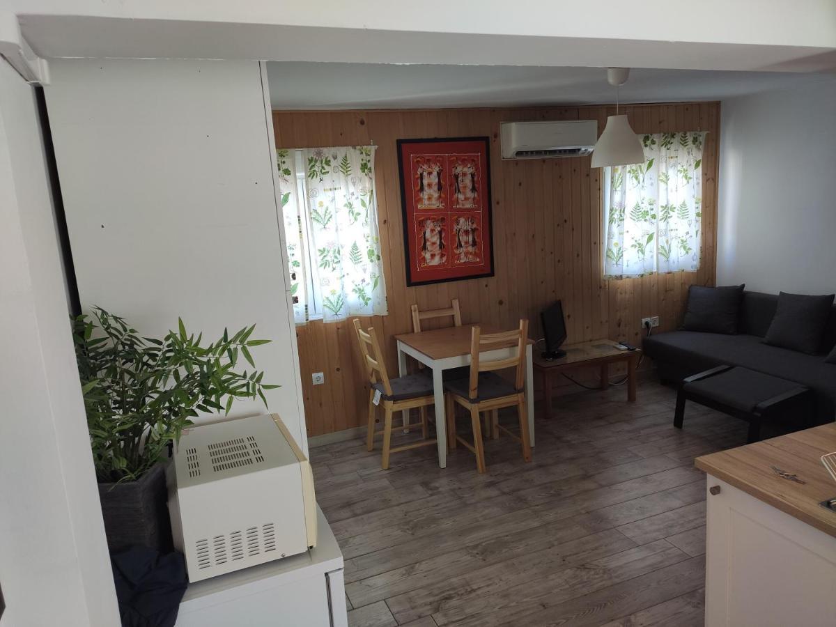 Luminoso Y Acogedor Apartamento Junto A La Macarena De Sevilla Luaran gambar